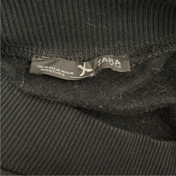Zara Sweatshirt With Vegan Faux Fur Pocket Size M - Picture 6 of 10